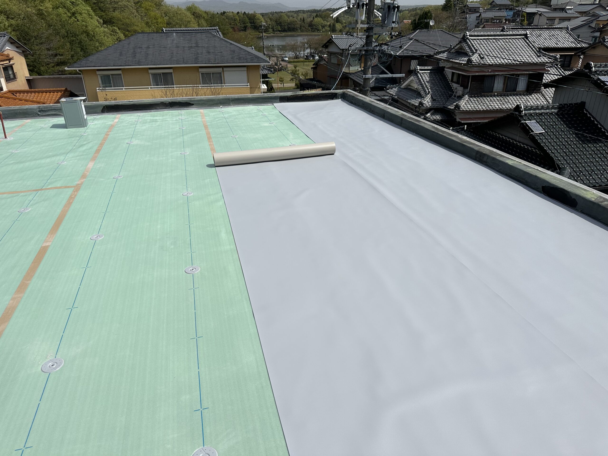 岐阜県土岐市住宅屋上にて塩ビシート防水