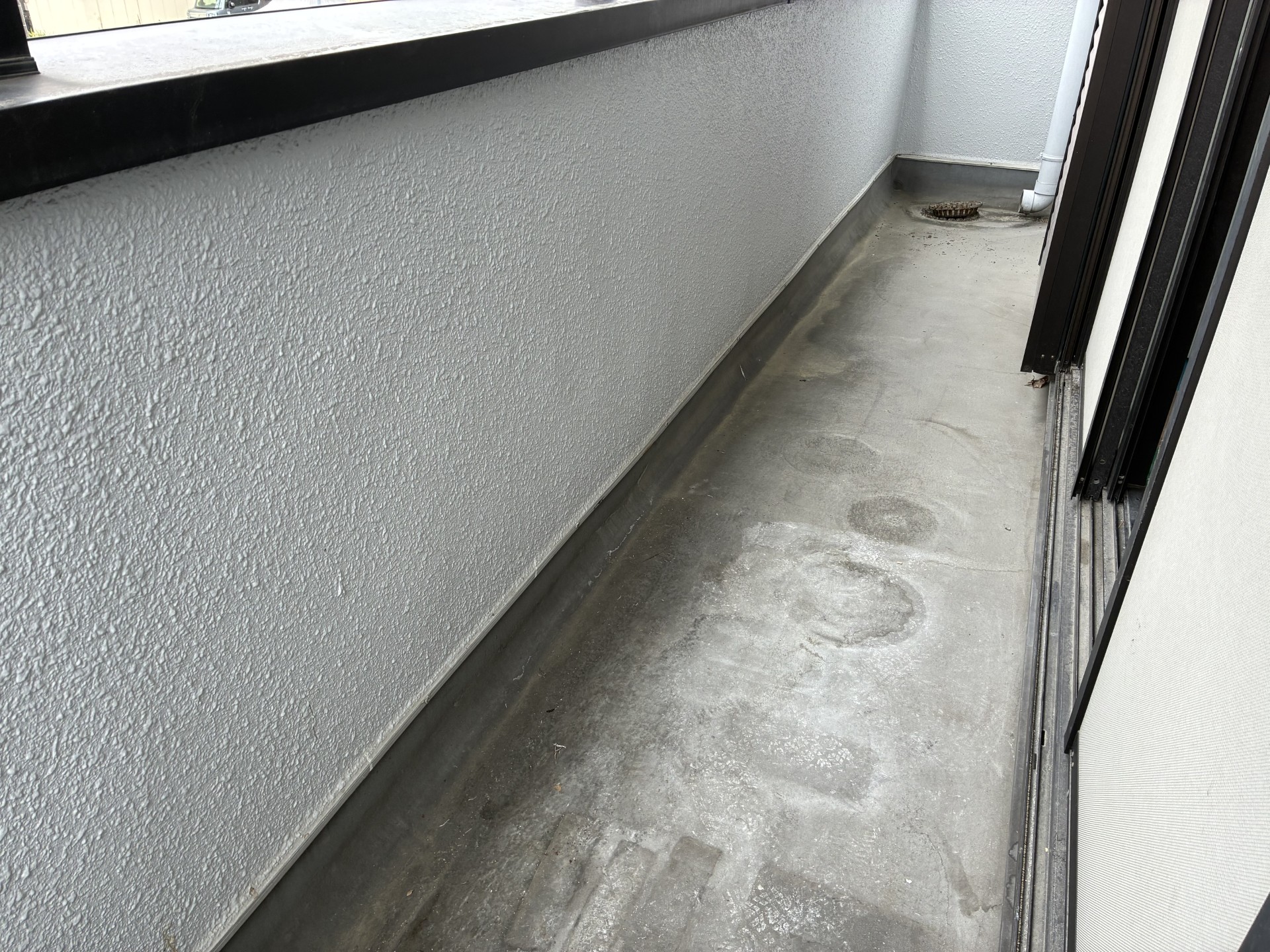 愛知県名古屋市東区　住宅　バルコニー　ウレタン塗膜防水