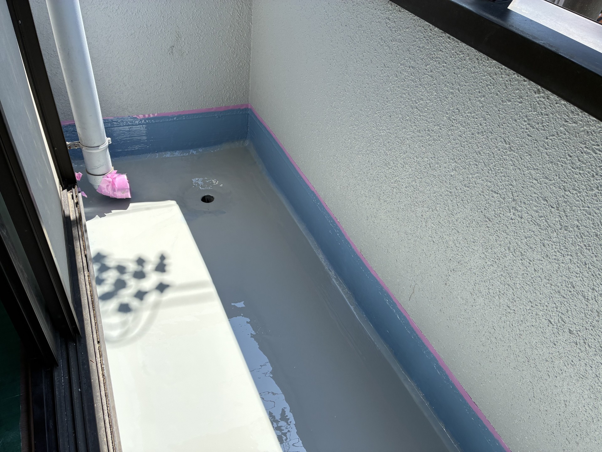 愛知県名古屋市東区　住宅　バルコニー　ウレタン塗膜防水