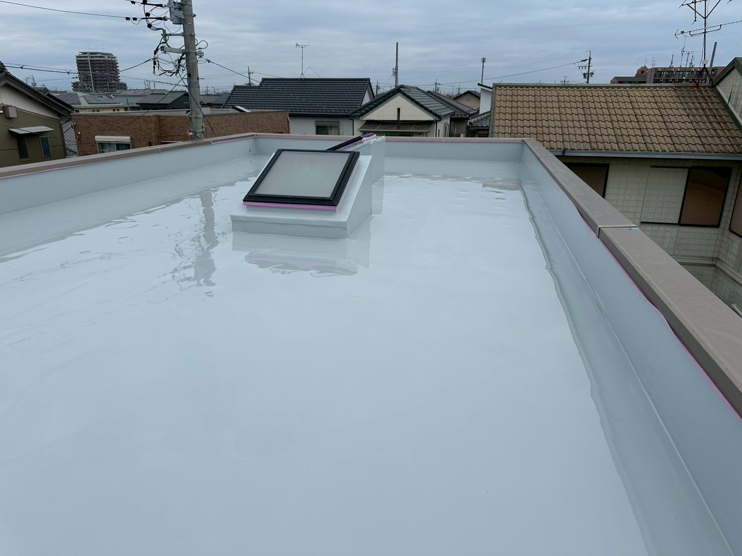 愛知県あま市　住宅　屋上　ウレタン塗膜防水