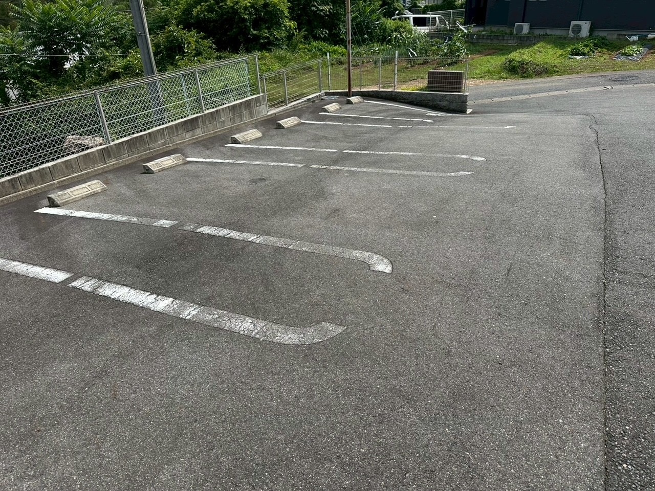 岐阜県多治見市　駐車場　ライン引き