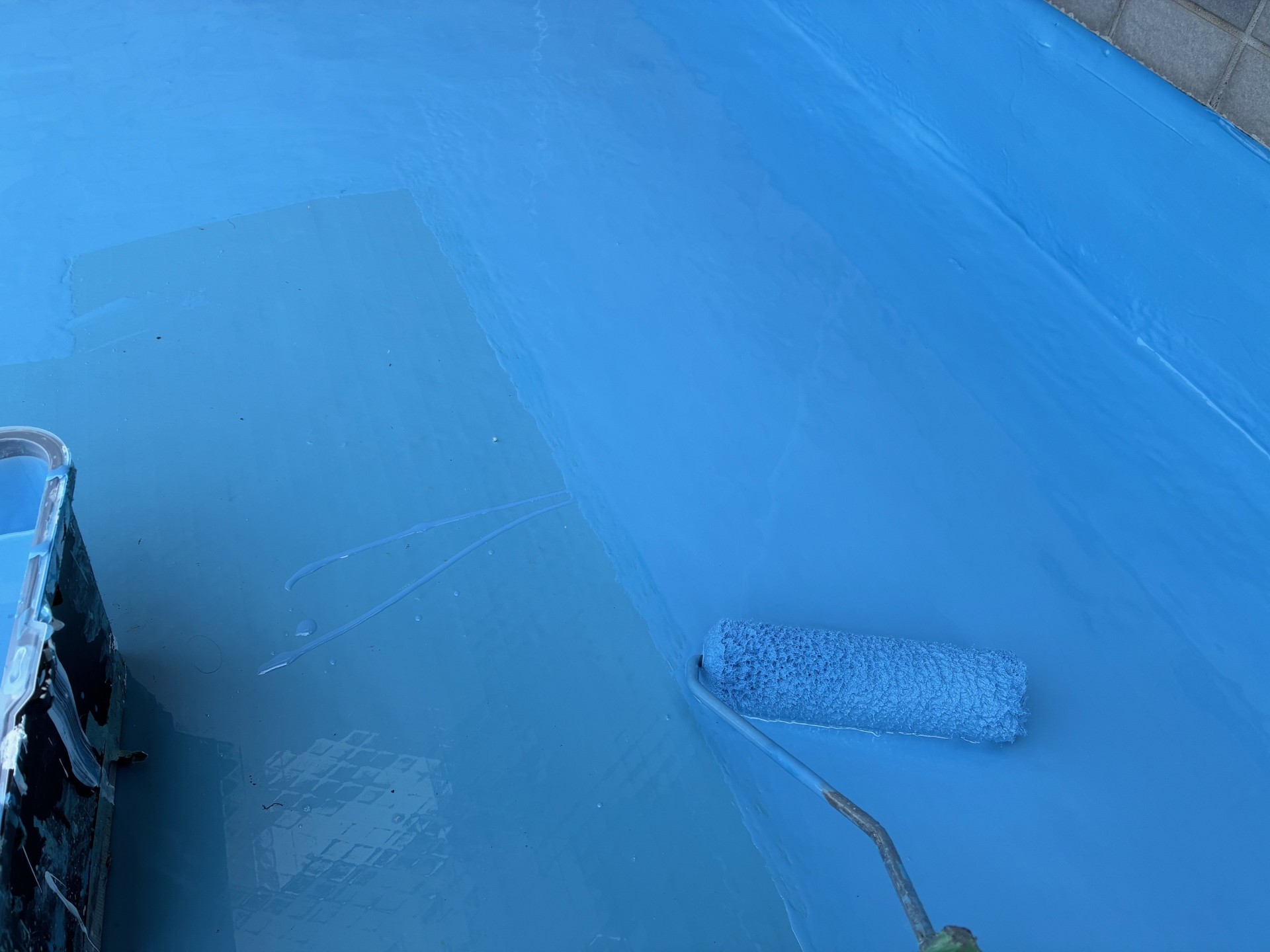 岐阜県岐阜市　倉庫屋根　ウレタン塗膜防水